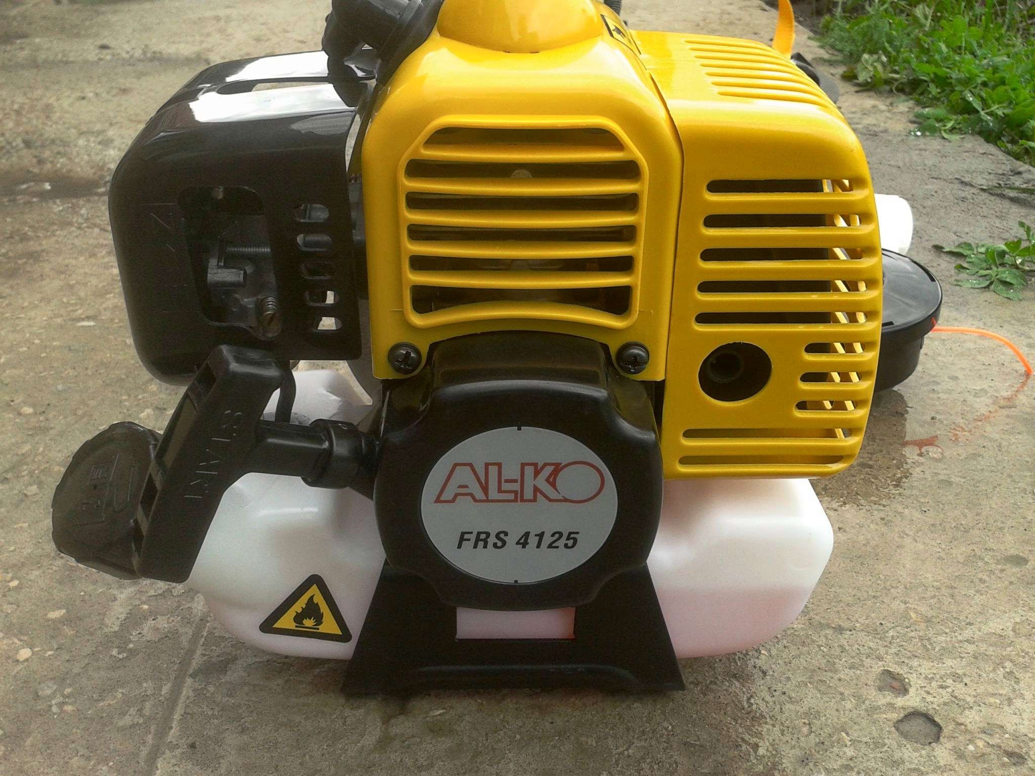 Обзор AL-KO FRS. Мощный бензиновый триммер с двумя насадками